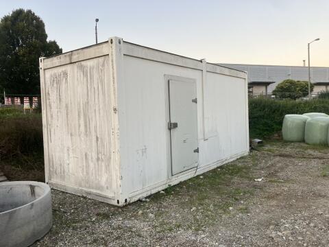 Container