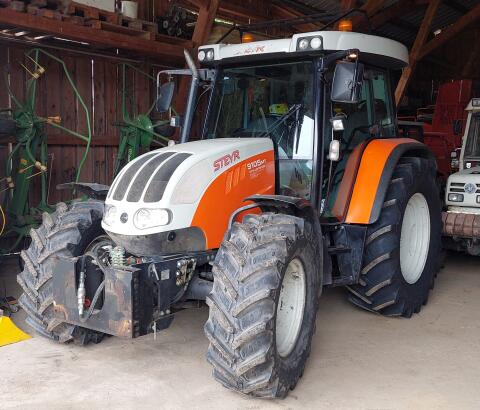 Steyr 9105 MT, Dücker UNA 500