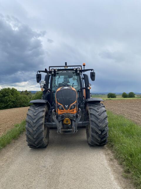 Valtra N134 Active