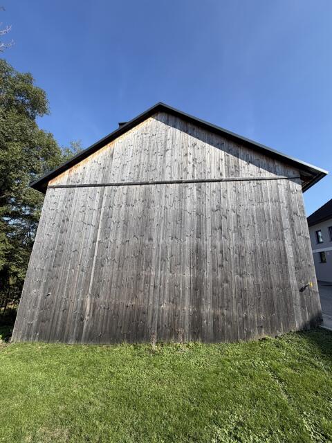 Sonnenverbrannte Bretter, Altholz