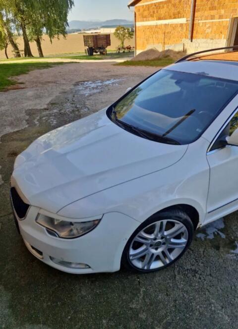 Skoda Superb 3.6 V6