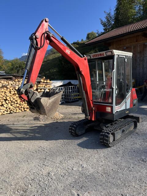 Neuson Bagger RD 2200