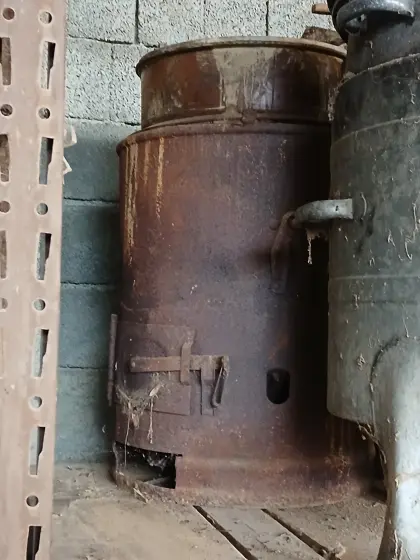 Futterdämpfer mit Kupfereinsatz, schwenkbar