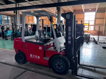 Elektrostapler 3,5 t Gabelstapler