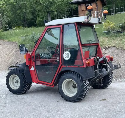 Aebi Metrac TT80 Terratrac – zuverlässig, gepflegt und sofort einsatzbereit (TT80)