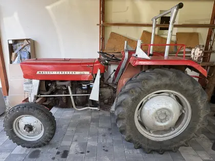 Massey Ferguson MF 135 Oldtimer-Traktor, 1969
