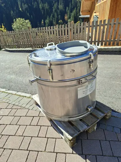Westfalia Milchtank Typ 450 inkl. Westfalia Kühlung WET 150