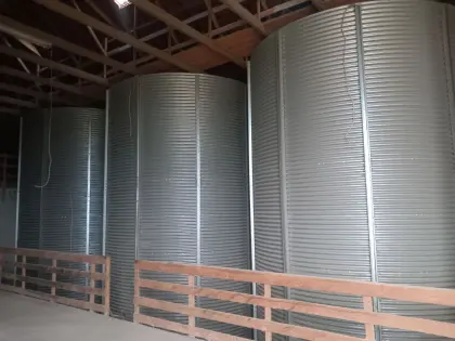 3 Getreide-Silos