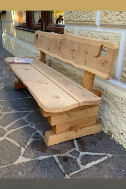 Bänkebau mit Rundung, Wagnerei, Kunsttischlerei