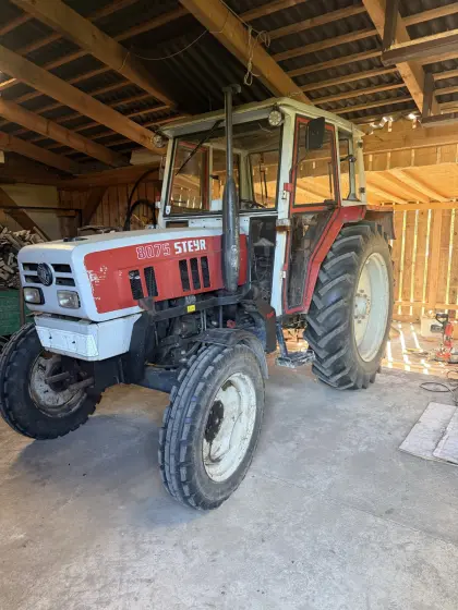 Steyr 8075