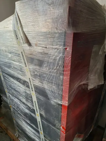 Hackgutheizung Hargassner 60 kW mit 2 Raumaustragungen, neu