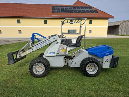 Hoflader Multione GT 70