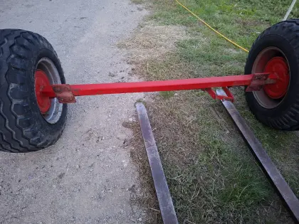 Verkaufe Achse von Pöttinger Ladewagen, gebremst (Boss 2)
