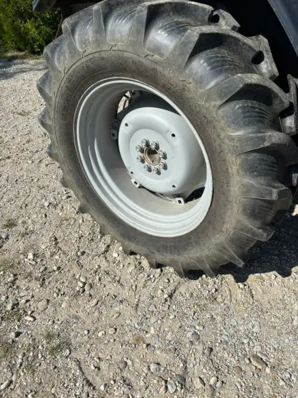 Reifen 420/70 R30
