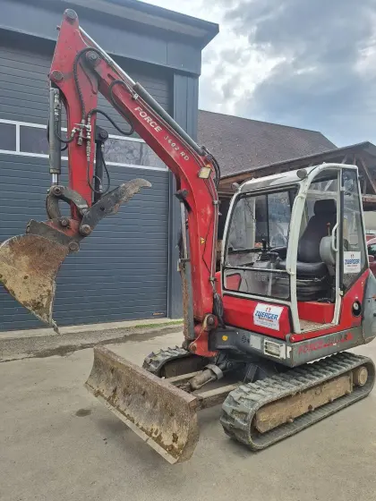 Neuson Bagger 3402