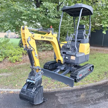 Minibagger Infront YFE 18 mit 3-Zylinder-Yanmar-Motor, neu