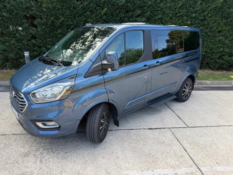 Ford Campervan, 1 Kfz > 6 Einsatzarten, Ford Tourneo Custom Titanium