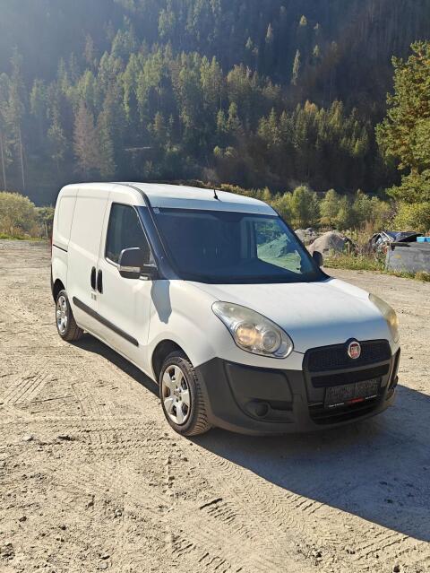 Fiat Doblò Multijet 90 AHK, Pickerl neu