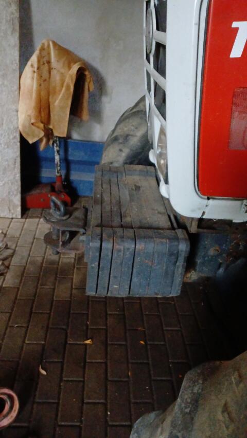 Frontgewichte Steyr Serie 80, Steyr 8080