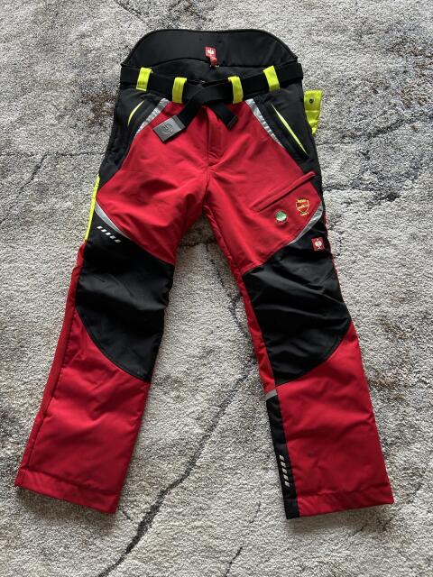 E. S. Forst-Schnittschutz-Bundhose, KWF