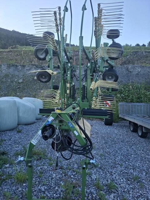 Krone Mittelschwader