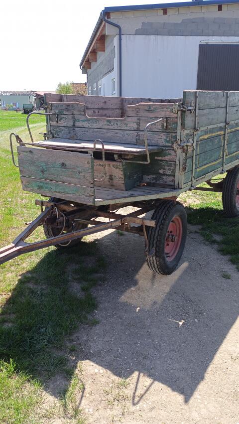 Verkaufe Gummiwagen