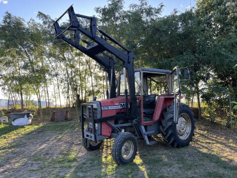 Massey Ferguson 575