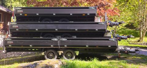 Henra Major Xpert Hochlader 453 × 222 cm, 3,5 t, Black B