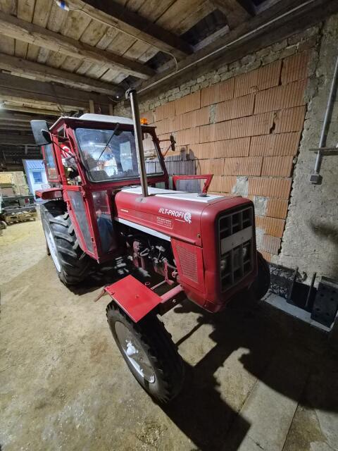 McCormick IHC 444
