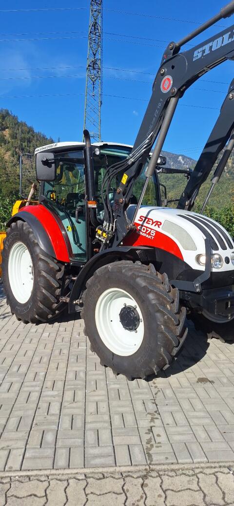 Steyr Kompakt 4075