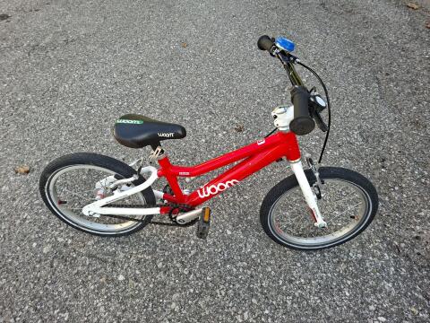 Kinderfahrrad Woom 3, rot