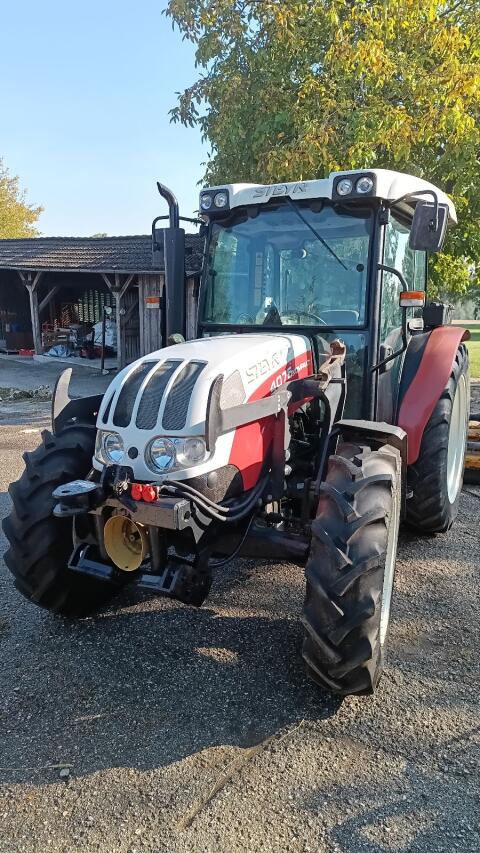 Steyr 4075 Compact Profi 1 mit Frontlader