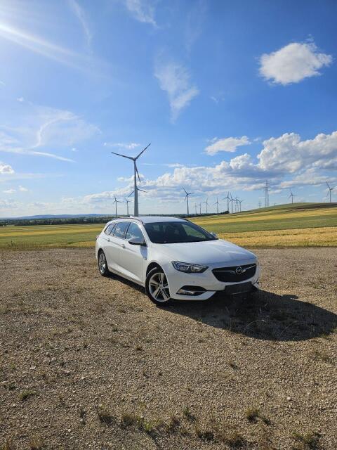 Opel Insignia Sports Tourer Kombi, Family Van, Opel Insignia Sports Tourer