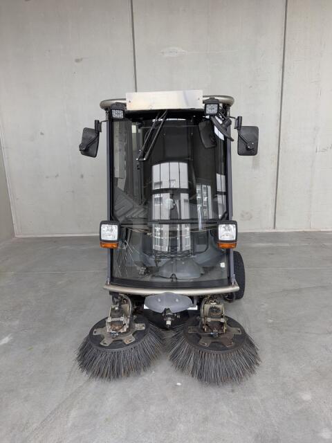 Kehrmaschine mit Hochdruck, Tennant Green Machines 636 HS