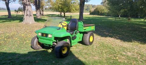 John Deere Gator 4x2 Transporter Kipper