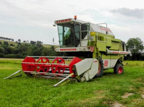 Claas Dominator 88