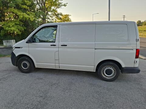 VW T6.1 Allrad Bj. 2020 mit zwei Schiebetüren