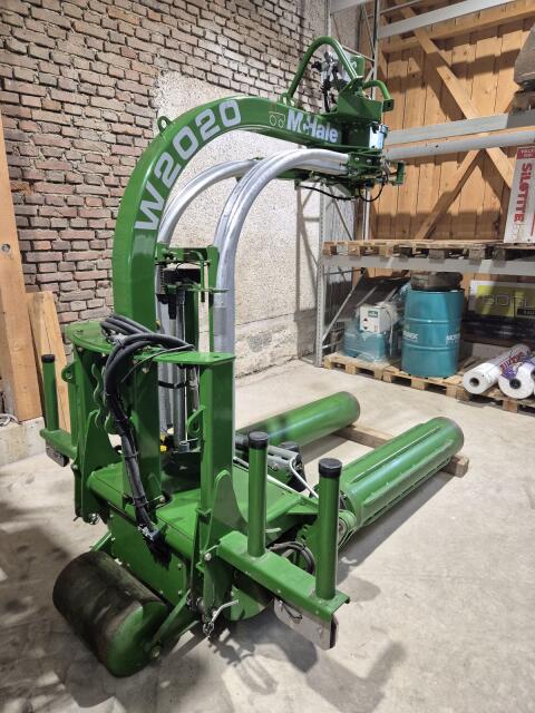 McHale W2020 Wickelmaschine, 2.200 Ballen