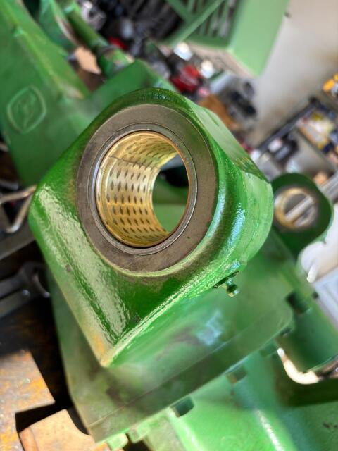 John Deere Vorderachse Reparatur, Lagersitzreparatur