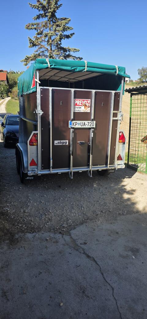 Prikolica za prevoz živali, nova, ugodno