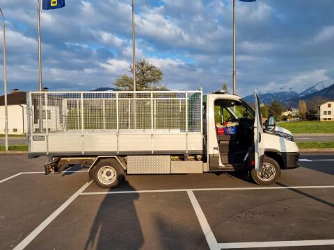 Iveco Daily 50C18, Bj. 2021, Dreiseitenkipper, Automatik, Klima
