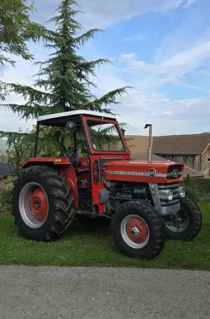 Massey Ferguson 135