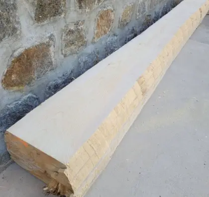 Holzpfosten