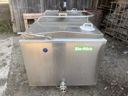 Milchtank 800 l