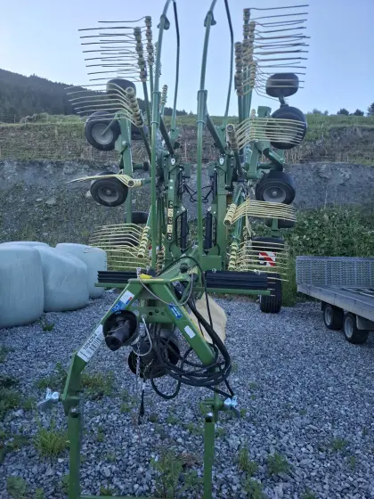 Krone Mittelschwader