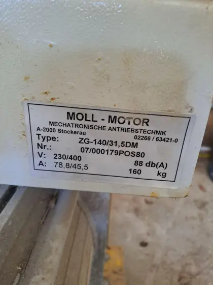 Stromaggregat, Zapfwellenaggregat Moll Motor