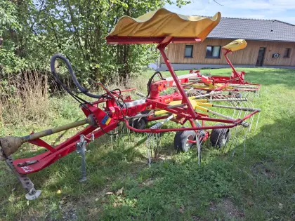 Pöttinger Eurotop 611A Wurmschwader