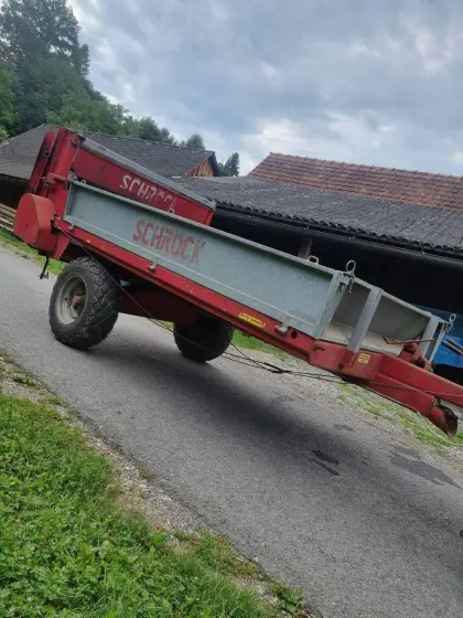 Schröck Miststreuer