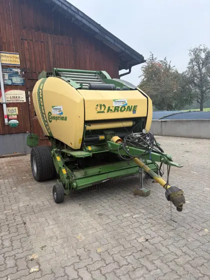 Verkaufe Krone Comprima Rundballenpresse V150