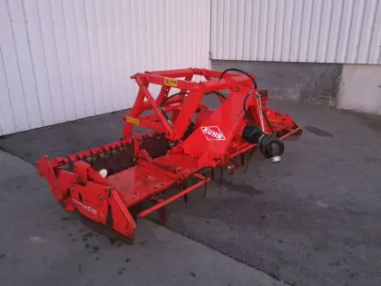 Kreiselegge Kuhn HRB 302 Zahnpackerwalze mit Huckepack